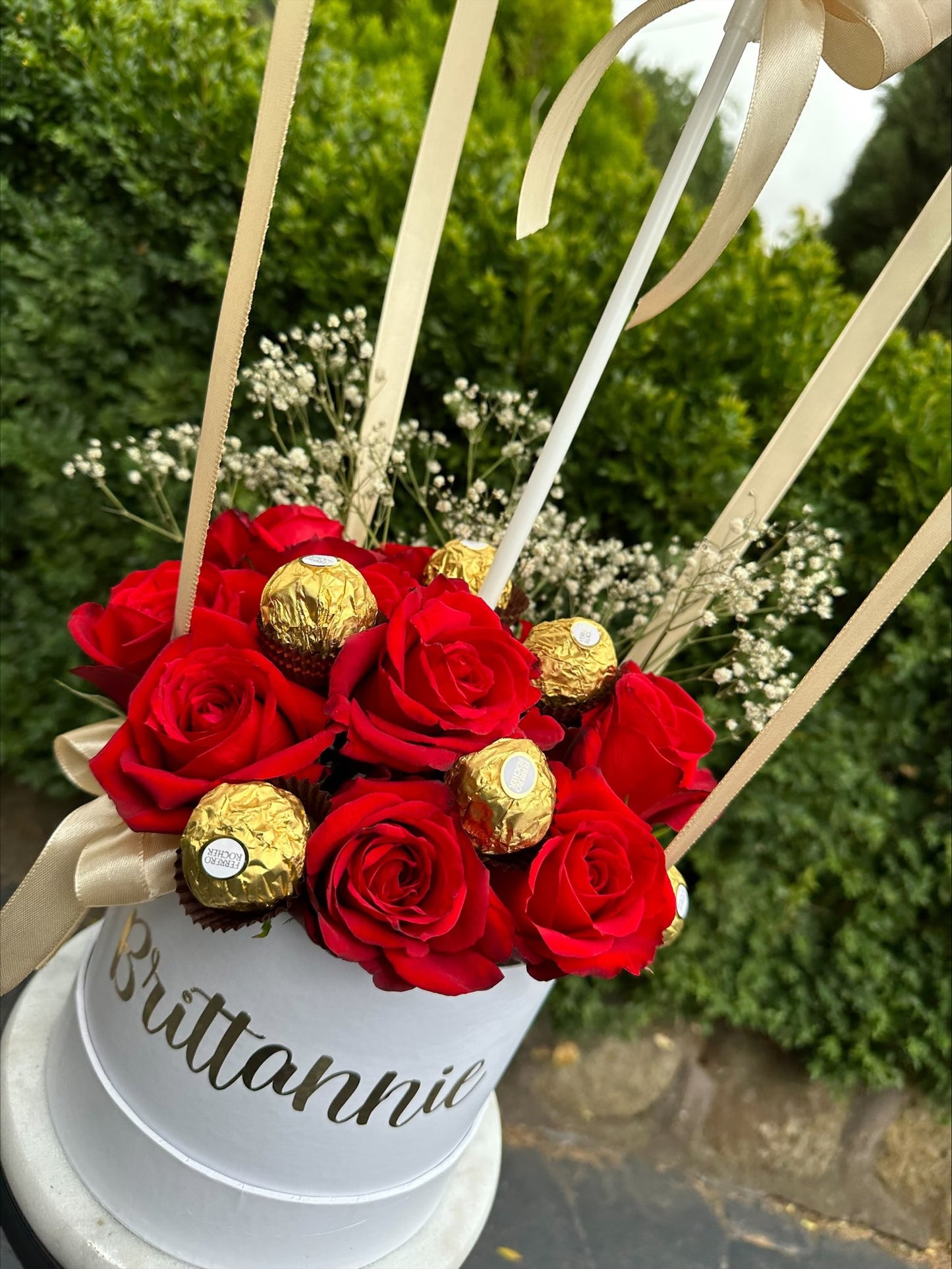 Fresh Roses with Forrero Balloon Bundle