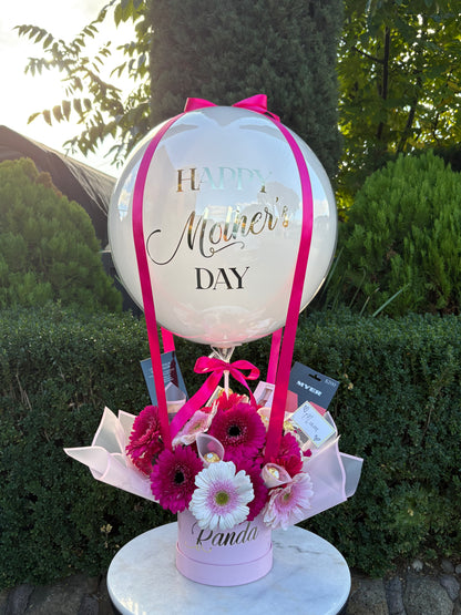 Fresh Flower and Forrero Balloon Bundle (General Mix)