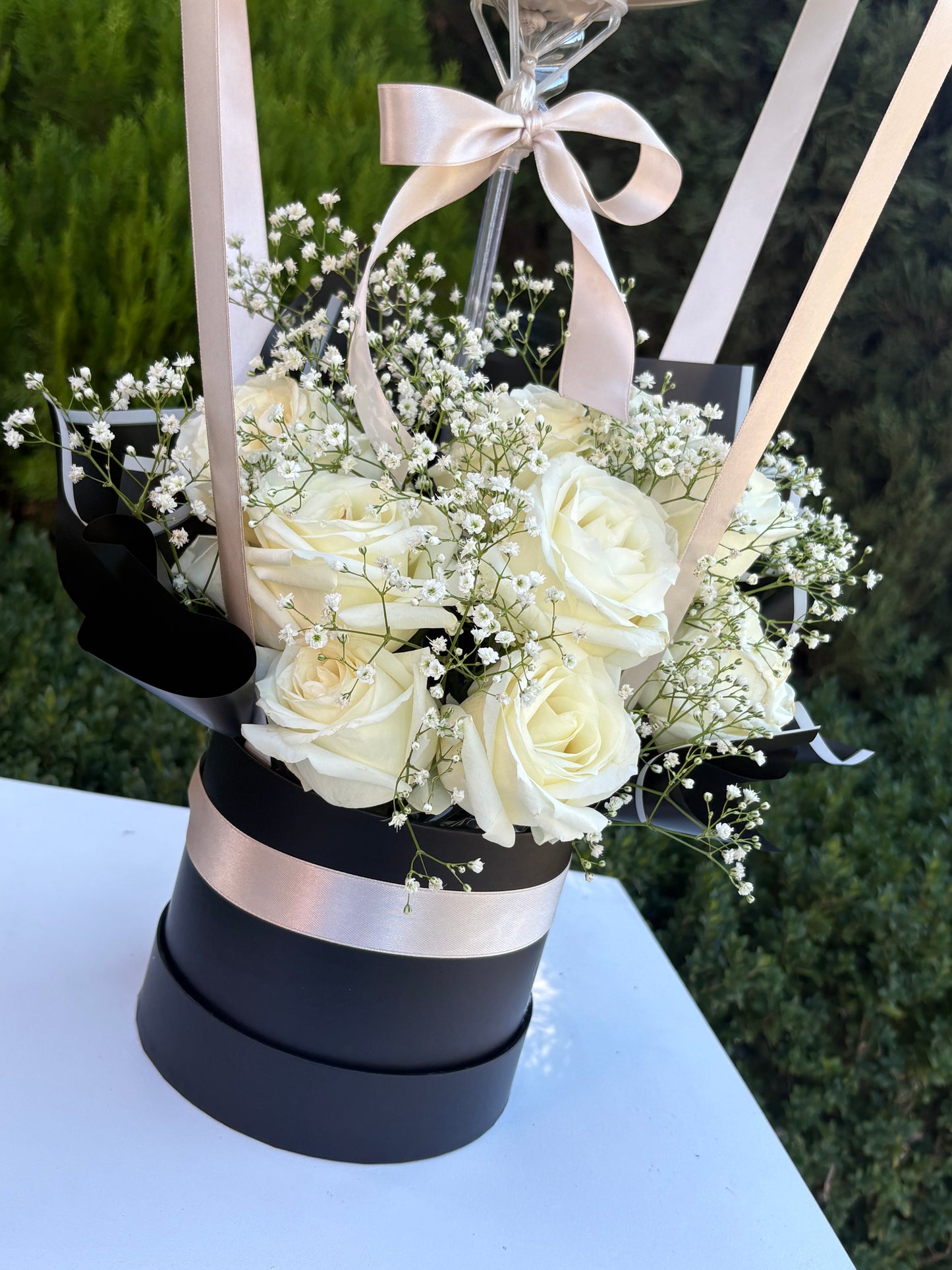 Fresh Roses with Forrero Balloon Bundle