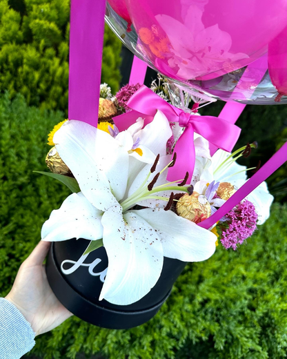 Fresh Flower and Forrero Balloon Bundle (General Mix)