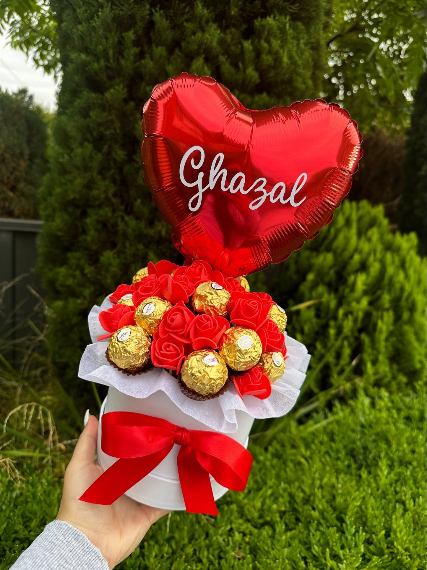 Heart Balloon Forrero and Flower Box