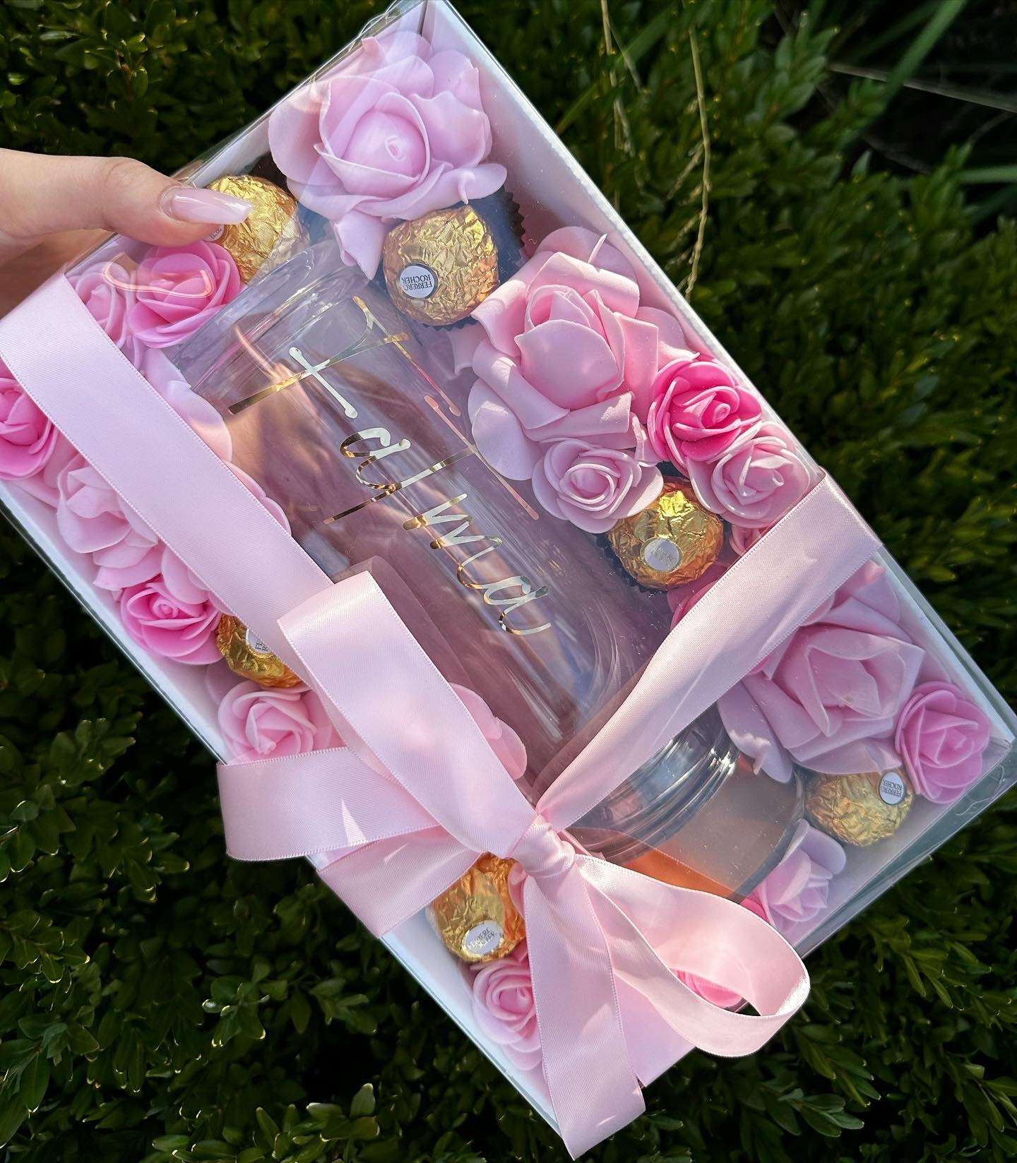 Custom Bottle in Forrero and Flower Box